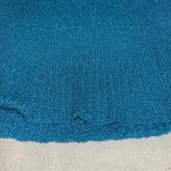 Vintage Womens Metallic‎ Turquoise Sleeveless Camisole SzS Stretchy retro - Picture 6 of 7